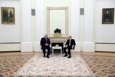Krieg gegen die Ukraine: So ist die Lage - Wladimir Putin und Alexander Lukaschenko bei einem Treffen im Kreml.