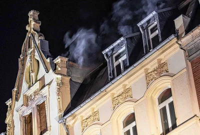 Kriminalpolizei ermittelt: Wohnungsbrand im Vogtlandkreis - Wohnhausbrand auf der Dürerstrasse in Plauen. Foto Igor Pastierovic