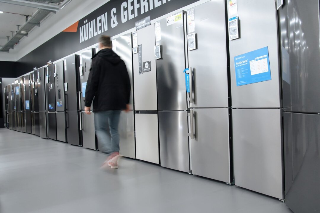 Kühl-Gefrier-Kombinationen: Gute Geräte gibt es ab 600 Euro - Die Wahl des passenden Kühlschranks ist keine leichte Aufgabe - ein Augenmerk sollte auf der Energieeffizienz liegen.