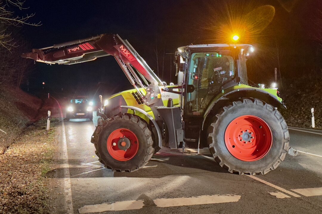Landwirte wollen erneut Auffahrten der A72 und A4 blockieren - Bereits am Dienstag wurden die Auffahrten der A72 blockiert. Foto: Daniel Unger/Archiv