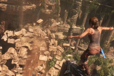 Lara Croft vor dem Comeback: So sehr hat sich die "Tomb Raider"-Heldin im Lauf der Zeit verändert - Noch schöner und größer: Die Fortsetzung zum Serien-Neustart heißt "Rise of the Tomb Raider" und lässt 2015 eine reifere, härtere Lara nach der Quelle der Unsterblichkeit suchen. 