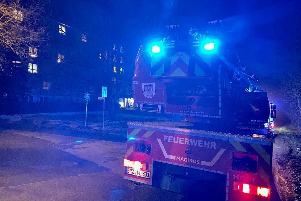 Im Neubaugebiet und in der Ringstraße in Lößnitz fiel am Freitagabend gegen 20.45 Uhr plötzlich der Strom aus.