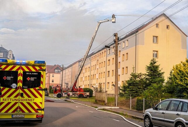 Leisnig: Fünf Verletzte nach Brand in Mehrfamilienhaus - In Leisnig brannte es in einem Mehrfamilienhaus. Foto: LausitzNews