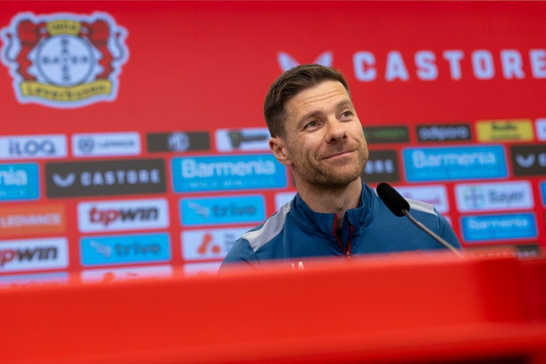 Leverkusen und der nächste Schritt Richtung Triple - Trainer Xabi Alonso kann mit Leverkusen das Triple holen.