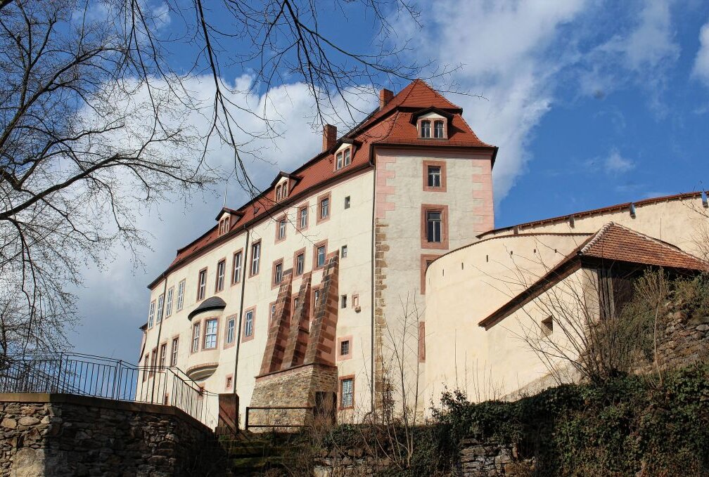 Limbach: Keramikwerkstatt, Disco und Schatzsuche im Park - Schloss Wolkenburg lockt mit verlängerten Öffnungszeiten.Foto: Büchner