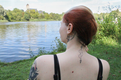 Lisa (22) aus Chemnitz hat ein Organspende-Tattoo - Lisa (22) aus Chemnitz hat sehr bedeutungsstarke Tattoos.