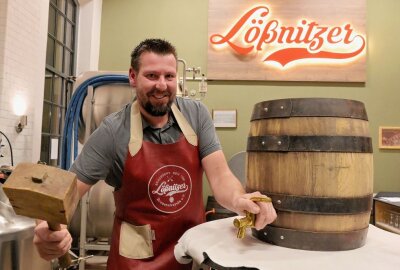Lößnitzer Brauereiverein bewahrt alte Tradition - Daniel König gehört seit 2019 zum Lößnitzer Brauereiverein.Foto: Ralf Wendland