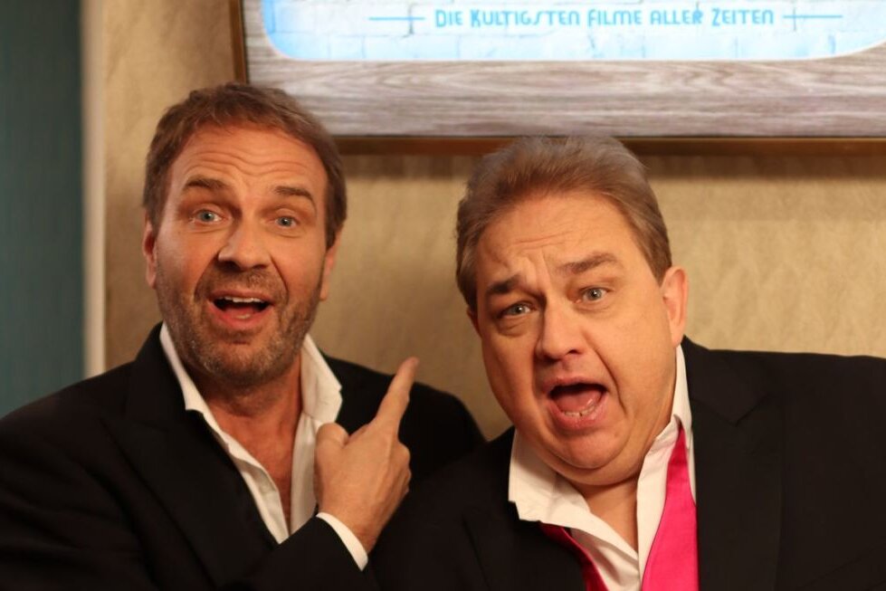 Oliver Kalkofe (rechts) und Peter Rütten gehören zu den größten Liebhabern und zugleich strengsten Kritikern des hiesigen Fernsehens.