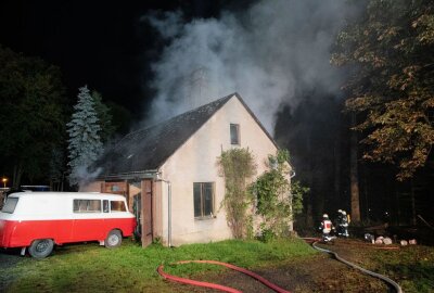 Mann bei Brand in Olbernhau verletzt - Brand in Olbernhau. Foto: B&S/Robert Butter