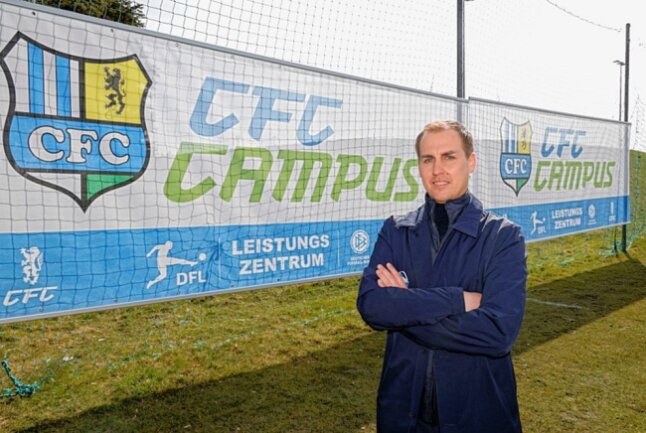 Der Chemnitzer FC festigt weiter die Strukturen im Nachwuchsbereich und verlängert die Zusammenarbeit mit Marcus Jahn. Foto: Harry Härtel