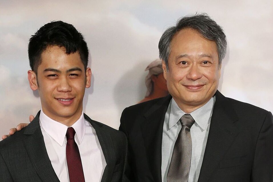 Mason Lee spielt Bruce Lee in Film von Ang Lee - Der preisgekrönte Regisseur Ang Lee plant einen Film über das Leben von Bruce Lee. Der Kampfkünstler soll von seinem Sohn Mason Lee (links) gespielt werden.