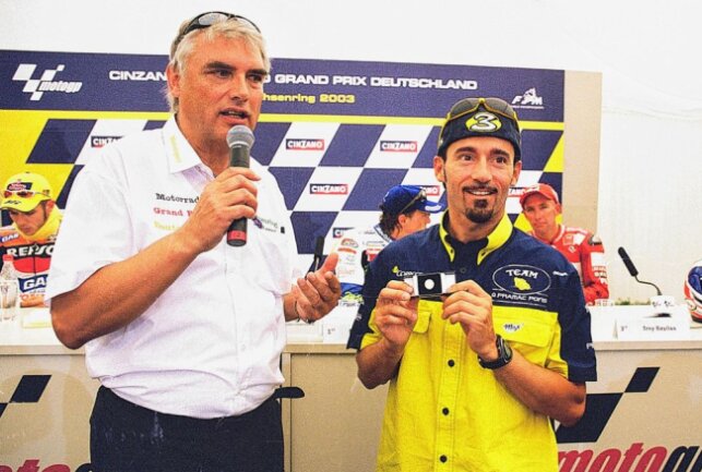 Max Biaggi wird heute ein halbes Jahrhundert alt - 2003 gab es für ihn auch einen "Goldenen Sachsenring". Foto: Thorsten Horn