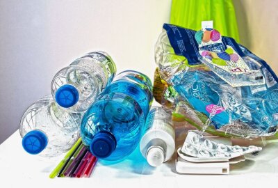 Mehr Verpackungsmüll, aber auch mehr Recycling - Das jährliche Müllaufkommen in Deutschland wird nicht weniger. Jetzt werden Plastiktaschen verboten und die Recyclingquote steigt. Symbolbild: Pixabay