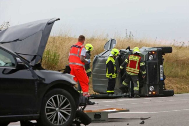 Mehrere verletzte Personen bei Verkehrsunfall in Lichtenstein - Foto: Andreas Kretschel