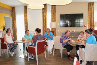 "Menschen mit Herz": Limbacher Senioren-Residenz sucht erstmalig Auszubildende - Das Team des Pflegeheims benötigt Unterstützung. Foto: Annett Büchner