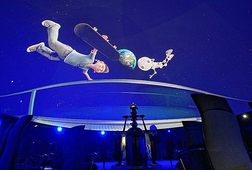 Minikosmos in Lichtenstein zeigt den "Traumzauberbaum" - Ein Blick ins 360-Grad Kino. Foto: Miniwelt Lichtenstein