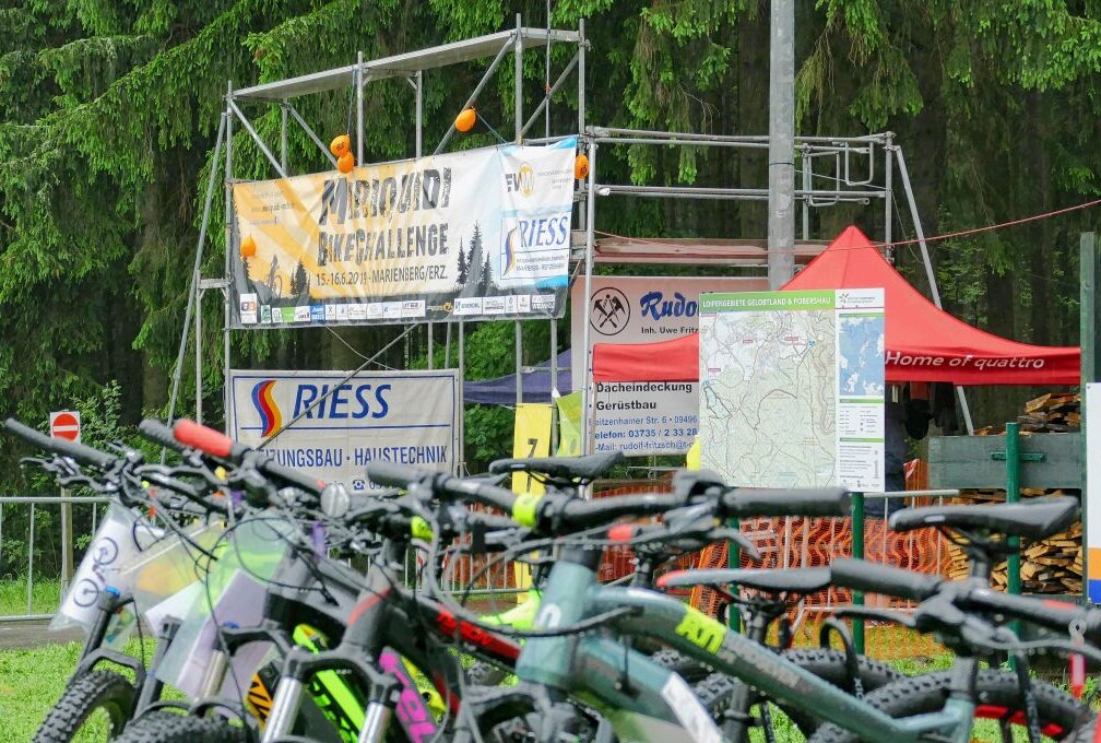 Miriquidi Bike Challenge erneut abgesagt - Der Start und Zielbereich am Vereinsheim in Gelobtland muss in diesem Jahr gar nicht erst aufgebaut werden. Foto: Andreas Bauer