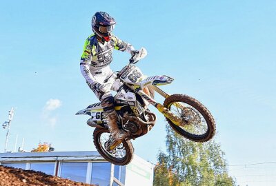 Motocross-Action in Thurm - Tim Koch auf dem Weg zum Open-Titel. Foto: Thorsten Horn