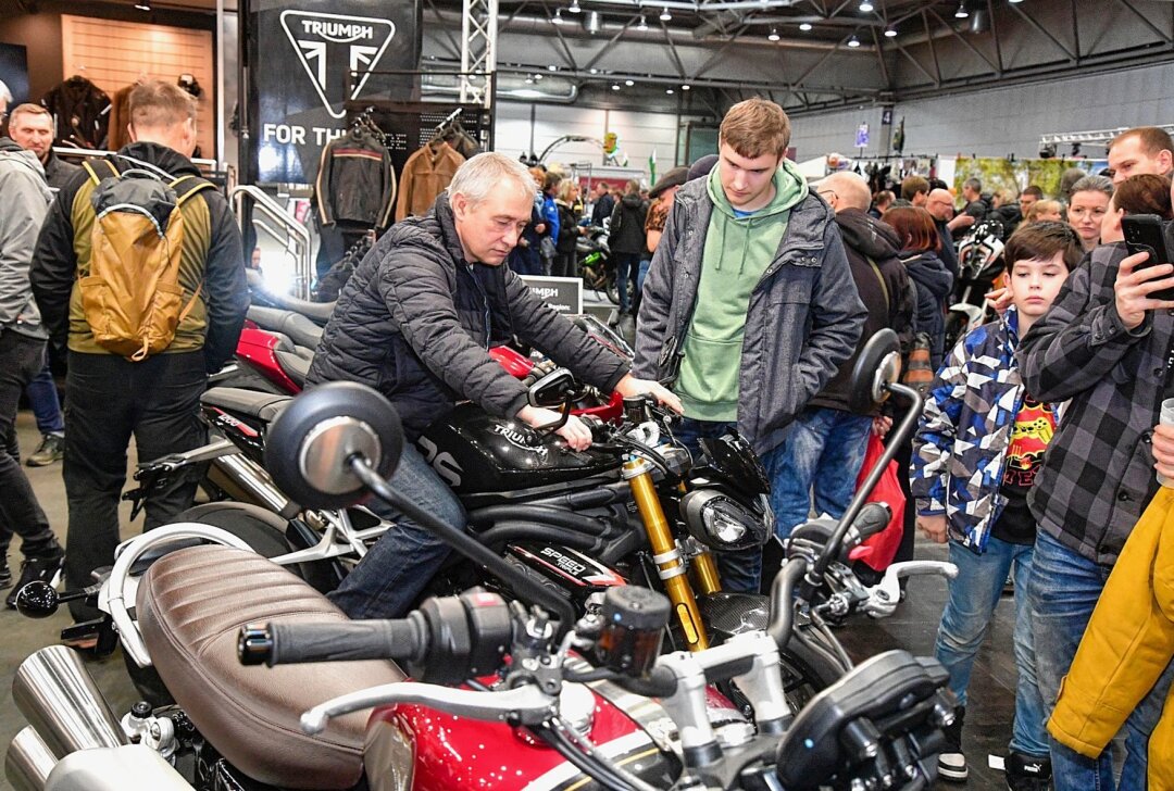Motorrad Messe Leipzig öffnet ihre Pforten - Aufsitzen für 2024 bitte! Foto: Thorsten Horn
