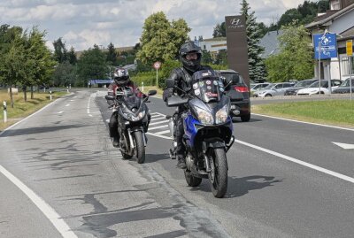Motorradfahrer-Gottesdienst in Zschorlau - In Zschorlau gibt es heute einen Motorradfahrer-Gottesdienst. Foto: Ralf Wendland