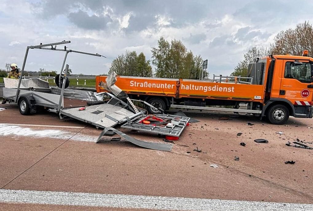 Nach schwerem Verkehrsunfall: A14 zeitweise gesperrt - Zeitweise Sperrung der A14 nach schwerem Verkehrsunfall. Foto: Medienportal-Grimma