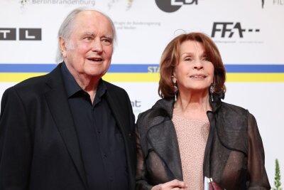 Nach schwerer Krankheit: Filmemacher Michael Verhoeven ist tot - Michael Verhoeven war verheiratet mit Senta Berger. Beide führten eine Produktionsfirma.