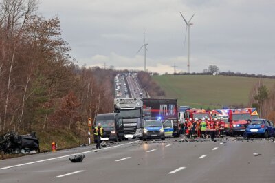 Verheerender Unfall auf der A4. 
