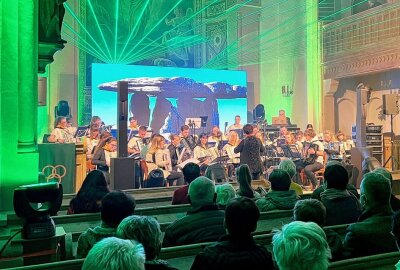Nacht der erleuchteten Kirche in Eibenstock - Die Fröhlichen Harmonikaspatzen sind bei der Nacht der erleuchteten Kirche in Eibenstock zu erleben. Foto: Ralf Wendland