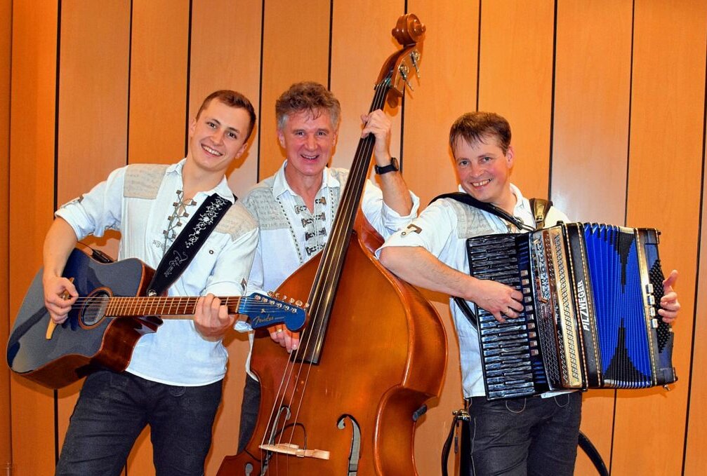 Neues Kapitel für erzgebirgische Band "De Hutzenbossen" - Peter Kreißl verlässt die Band "De Hutzenbossen". Foto: Maik Bohn