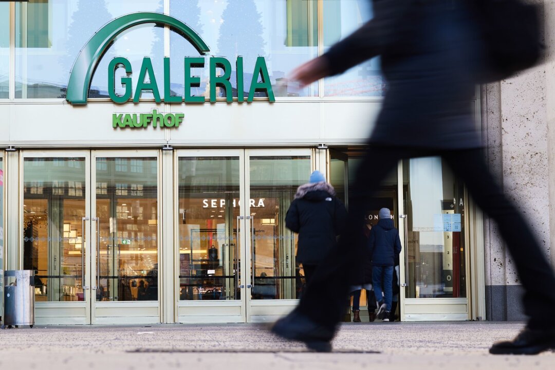 Neuigkeiten zum Fall Galeria Kaufhof: US-Investoren wollen Warenhauskette kaufen - Die Warenhauskette Galeria Karstadt Kaufhof ist insolvent.