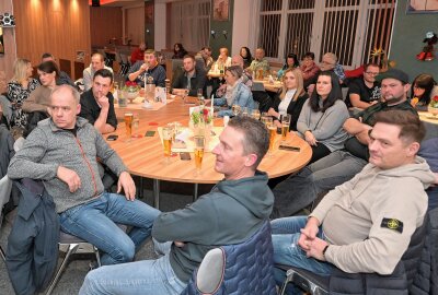 Neujahrsempfang Schönheide: Kommunale Größen im Gespräch - Der Neujahrsempfang hat in der Mittelbar in Schönheide stattgefunden. Foto: Ralf Wendland