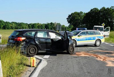 Neun Verletzte nach Unfall auf der S106: Darunter Kinder - Neun Verletzte bei Crash in Nähe Bautzen. Foto: LausitzNews/ Tim Kiehle