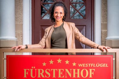 News bei "Sturm der Liebe": Ab 3. Juli verabschiedet sich der Fürstenhof aus dem Programm - Dionne Wudu wird ab 28. Juni als Nicole Alves den Fürstenhof aufmischen.