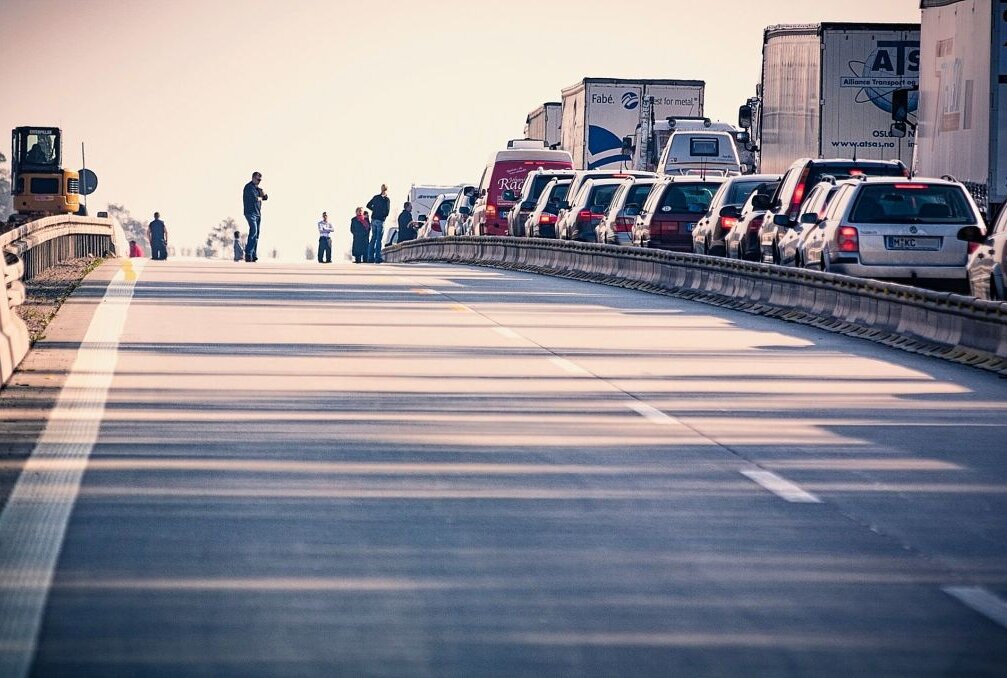 Verkehr und Staubelastung auf Sachsens Autobahnen nehmen zu. Foto: pixabay