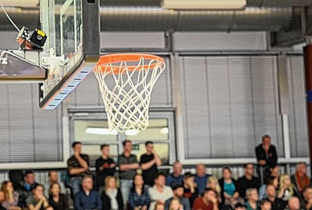 Niners verlieren Heimspiel gegen Würzburg Baskets - Chemnitzer Niners verlieren Heimspiel. Foto: Thomas Schmotz/Archiv