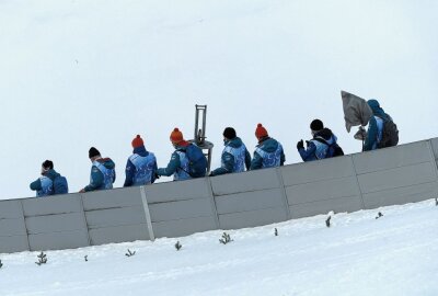 NoKo-Weltcup: Wind und Wetter sorgen für Abbruch - Der geplante provisorische Wettkampfdurchgang ist nicht gestartet. Foto: Ralf Wendland