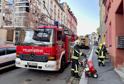 Ofen sorgt für Feuerwehreinsatz in Aue - Am Sonntag kam es zu einem Feuerwehreinsatz in Aue. Foto: Daniel Unger