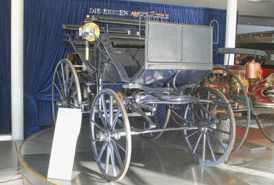 Ohne ihn wäre Motorsport undenkbar: Zum 190. Geburtstag von Gottlieb Daimler - Daimler Motorkutsche von 1886 Foto: Thorsten Horn
