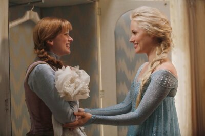 "Once Upon A Time": Auf ins Märchenland! - In Staffel 4 ging es Anna und Elsa aus "Die Eiskönigin". 