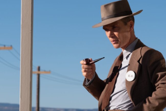 "Oppenheimer"-Budget: Christopher Nolan opferte 30 Drehtage für Setdesign - Im Juli erschien Christopher Nolans "Oppenheimer" in den Kinos. Die Hauptrolle des Physikers spielt Cillian Murphy.