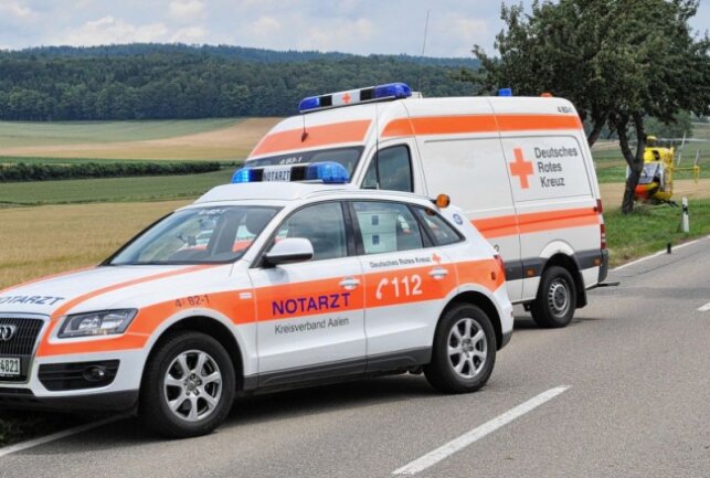Ostsachsen: Schwerer Unfall mit sieben Verletzten - In Langburkersdorf ereignete sich ein schwerer Unfall. Sieben Personen wurden verletzt. Symbolfoto: pixabay