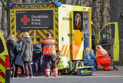 Pfefferspray an Grundschule: Mehrere Schüler verletzt - Erneut wurde ein Großalarm an einer Schule ausgelöst. Foto: Andreas Kretschel