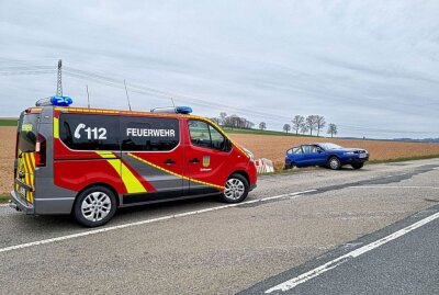 PKW-Fahrer wird bei Unfall in Zschopau schwer verletzt - In Zschopau kam es zu einem schweren Verkehrsunfall. Foto: Harry Härtel