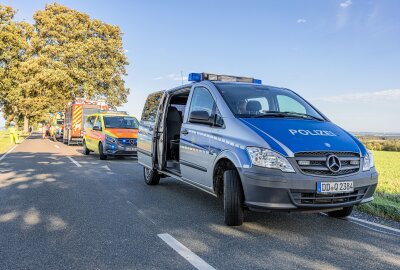 Am Donnerstagmorgen ereignete sich auf der Grünbücher Straße in Poppengrün ein Verkehrsunfall mit verletzten Personen. Foto: David Rötzschke