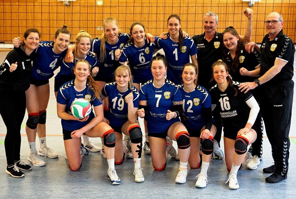  In der Volleyball-Sachsenliga sind die Damen des SV 04 Plauen-Oberlosa sächsischer Vizemeister geworden. Foto: Gunar Rus / Pressebüro Repert