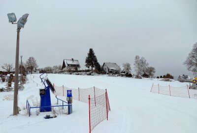 Pobershauer Skihang für Pistengaudi gerüstet - Der obere Skilift war bereits am vergangenen Wochenende in Betrieb. Foto: Andreas Bauer
