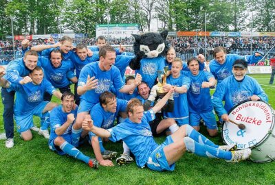 Pokalcountdown, die Dritte: Als der Underdog 2010 triumphierte - Beim letzten Duell war die Südkurve im neuen CFC-Stadion gut gefüllt.