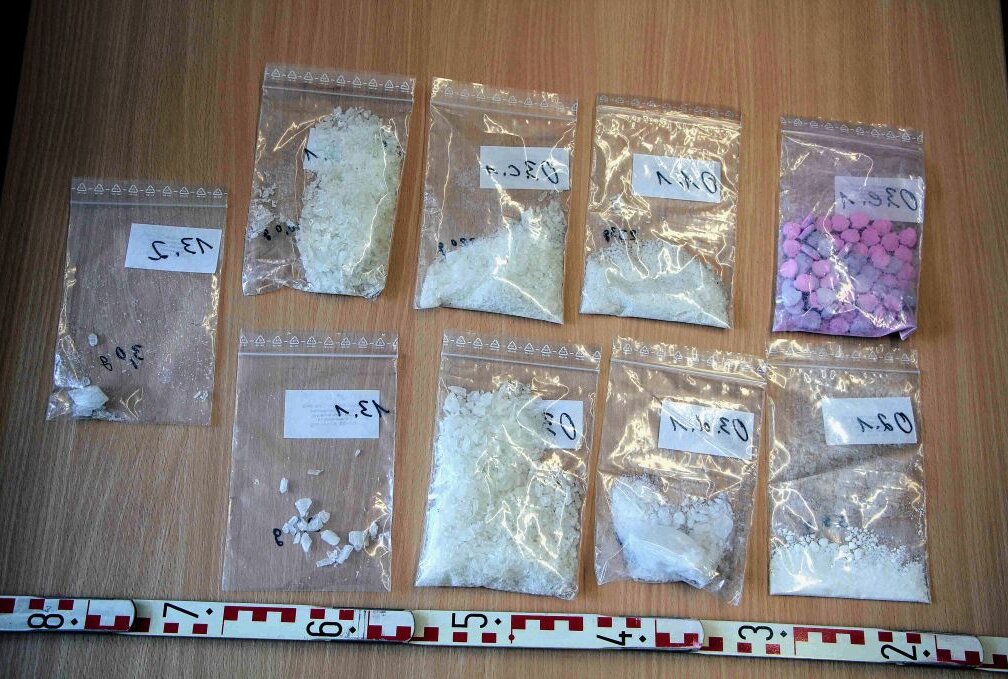 Polizei stellt Drogen im Wert von 12.000 Euro sicher - Polizei stellt Drogen im Wert von 12.000 Euro sicher. Foto: Polizei