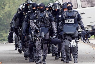 Polizeiaktion deckt Schleusungsfall in Grenzregion auf - Symbolbild. Foto: Harry Härtel/ Härtelpress