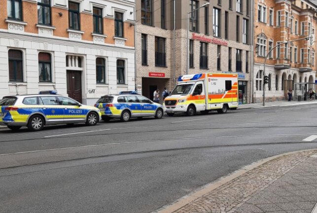 Polizeieinsatz nach Körperverletzung in Leipzig. Foto: Anke Brod
